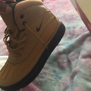 ACG Nike boots